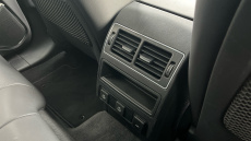 Jaguar F-Pace 3.0 D300 R-Dynamic SE Black 90th Anniv 5dr Auto Diesel Estate